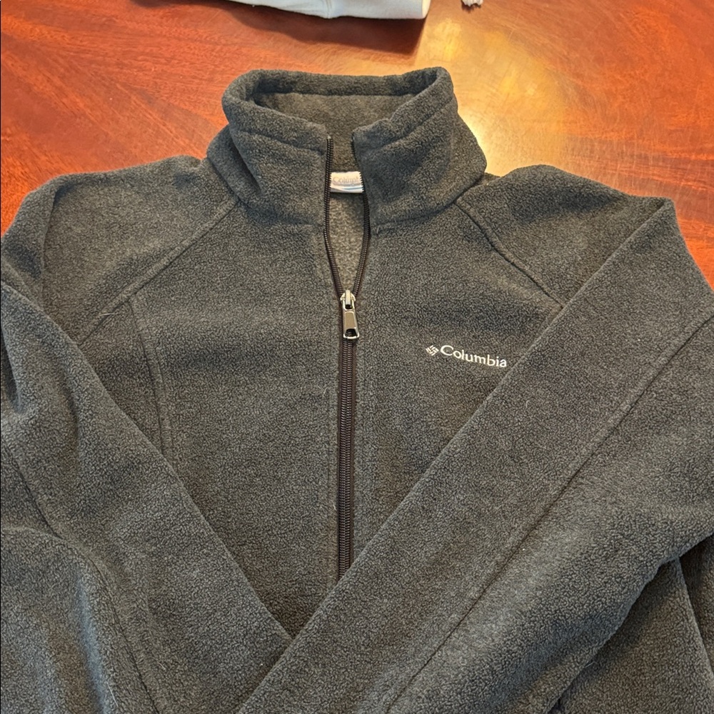 Small Columbia Charcoal Fleece Jacket